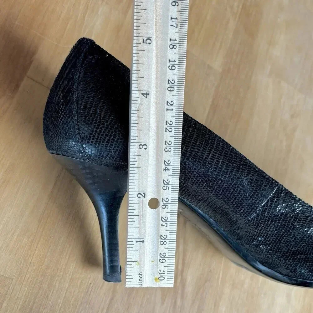 Calvin Klein Dolly Kidskin Classic Black Shiny Snake Pumps Size 9.5M Style E3706 - Picture 4 of 12
